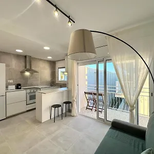 Sea Views Sanatori Beach, Barcelona Apartamento Calafell